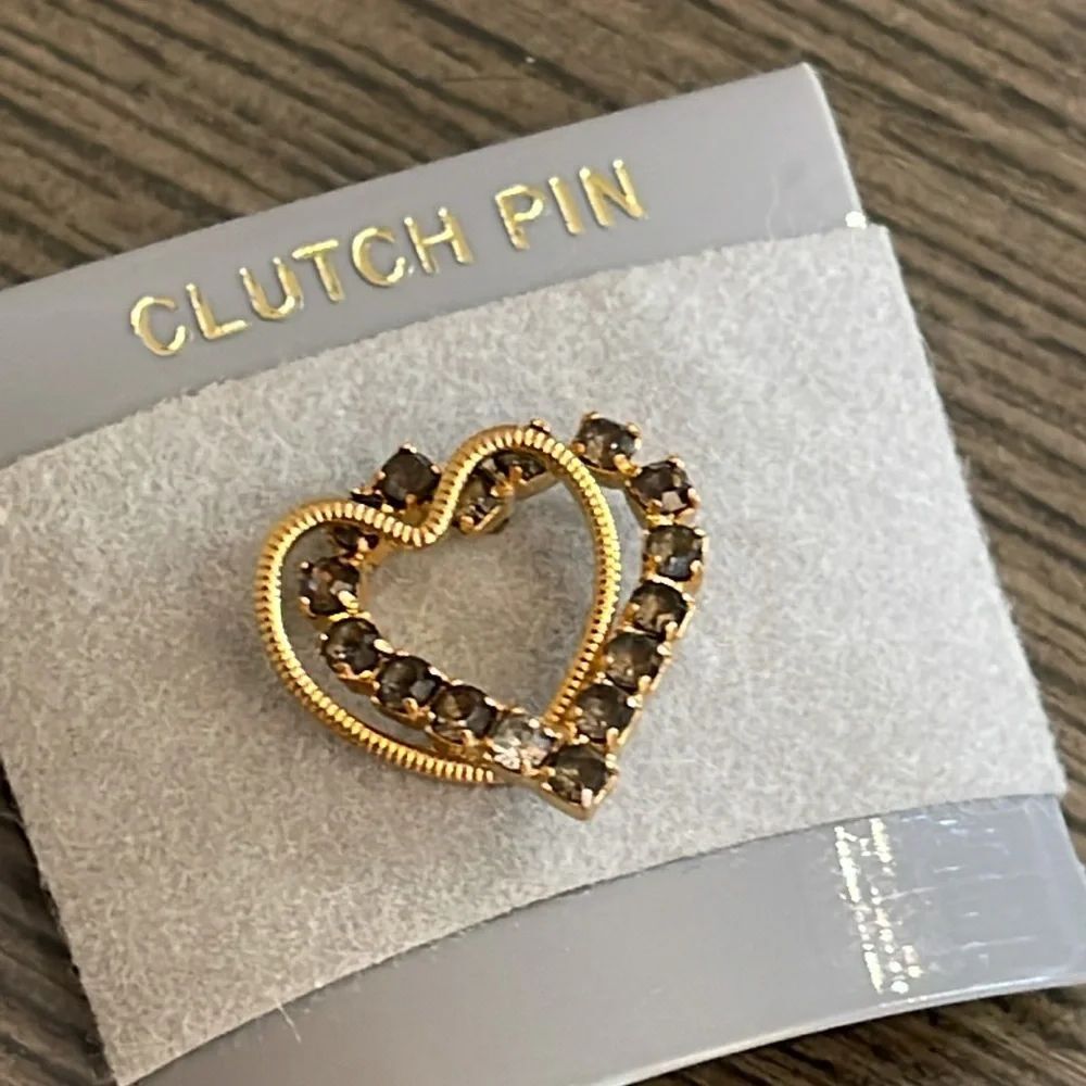 Vintage Interlocking Heart Grey Rhinestone Pin - Picture 16 of 16